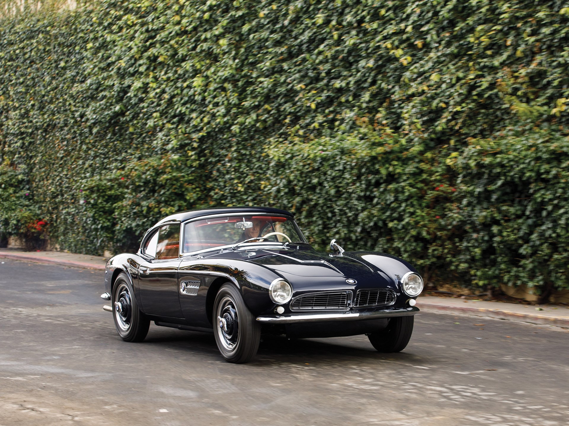 Name:  1958 BMW 507 Roadster S2 70157 RM Arizona 2019-18.jpg
Views: 3763
Size:  720.3 KB