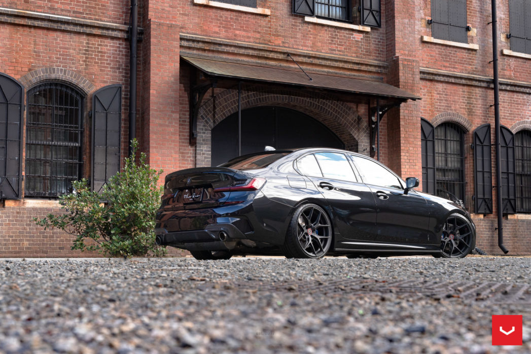Name:  BMW-G30-3-Series-Hybrid-Forged-Series-HF-5--Vossen-Wheels-2019-715-1047x698.jpg
Views: 550
Size:  210.8 KB
