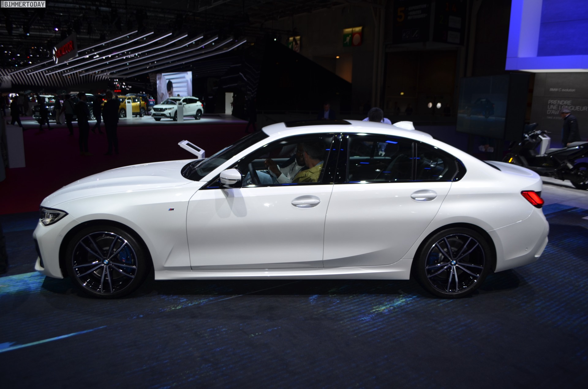 Name:  2019-BMW-3er-G20-M-Sport-320d-xDrive-Mineralweiss-04.jpg
Views: 25467
Size:  314.9 KB