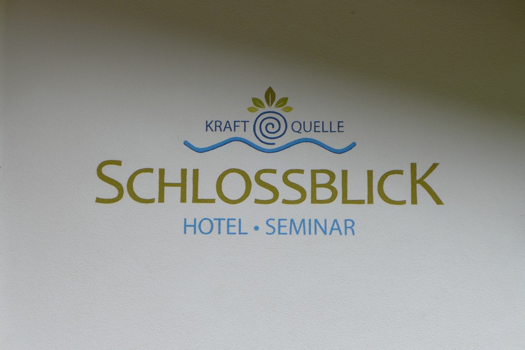 Name:  schloss Blick Hotel Kufstein   P1000990.jpg
Views: 10474
Size:  144.2 KB