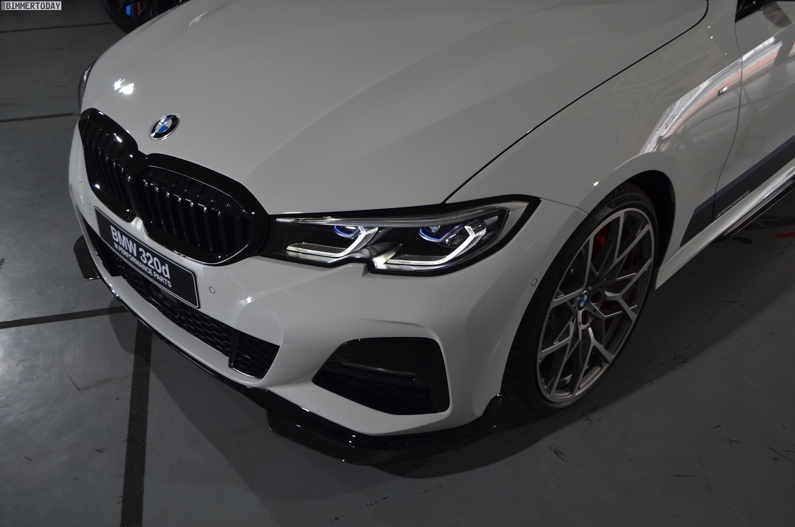 Name:  2019-BMW-3er-G20-M-Performance-Tuning-320d-07.jpg
Views: 45328
Size:  371.5 KB