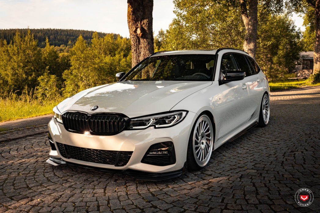 Name:  BMW-3-Series-G21-LC-Series-LC-106T--Vossen-Wheels-2020-803-1047x698.jpg
Views: 262
Size:  250.3 KB