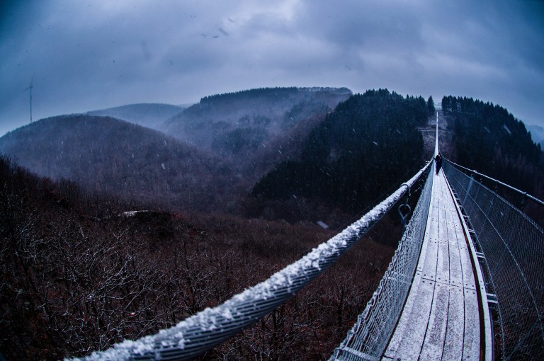 Name:  suspension bridge hngeseilbrcke geierlay  0414-Gemma-Geierlay-Germanys-Longest-Suspension-Bri.jpg
Views: 10378
Size:  110.8 KB