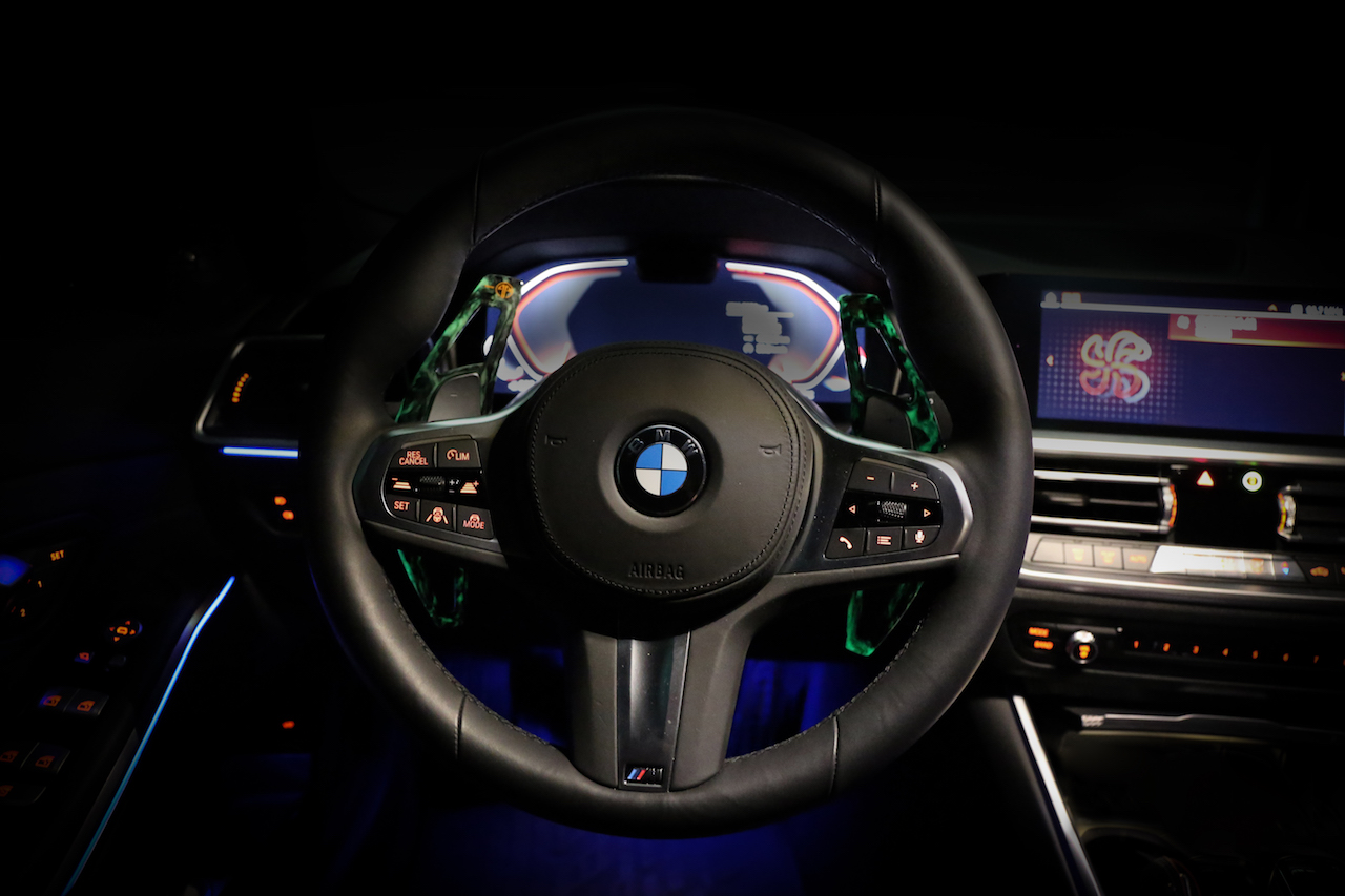 Name:  BMW G20 320 330 Armaspeed forged carbon fiber paddle shifters - luminous edition.jpg
Views: 545
Size:  415.2 KB
