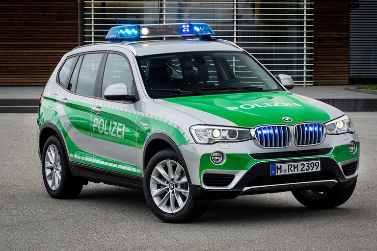 Name:  polizei x3.jpg
Views: 6452
Size:  138.9 KB